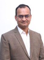 Dr. Nishant Tipte